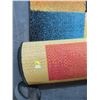 Image 2 : Contemporary Area Rug - 8' x 10'