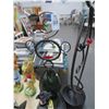 Image 1 : Metal Contemporary Figural Art