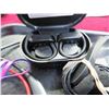 Image 2 : Headphones (8)