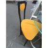 Image 2 : Contemporary High Bar Table w/2 Stools