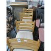 Image 2 : 4-Oak Padded Bar Stools - 4 X $