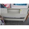 Image 1 : Grey Twin Tan Headboard