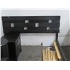 Image 2 : Black Wood Bedroom Set w/Dresser, Mirror And 2 Nightstands w/Plant Stand