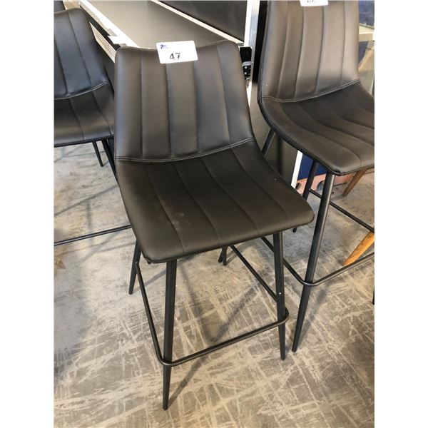ALIBI MATT BLACK LEATHER STYLE  BAR HEIGHT LOW BACK STOOL