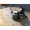 Image 1 : ARTHUR METAL DECORATIVE ROUND ACCENT TABLE 15" DIAMETER X 19"H