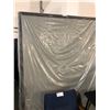 Image 2 : 4 ASSORTED MATTRESS BOX SPRINGS