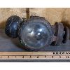 Image 3 : LOT OF 4 - AUTOMOTIVE HEADLAMP AND OILERS