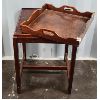 Image 1 : SERVING TABLE W/ REMOVABLE TRAY TOP - 17.5 x 17.5 x 26in