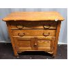 Image 1 : SMALL WOOD DRESSER - 17 x 29 x  32in