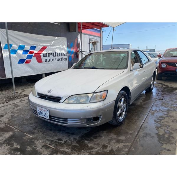 1997 LEXUS ES 300