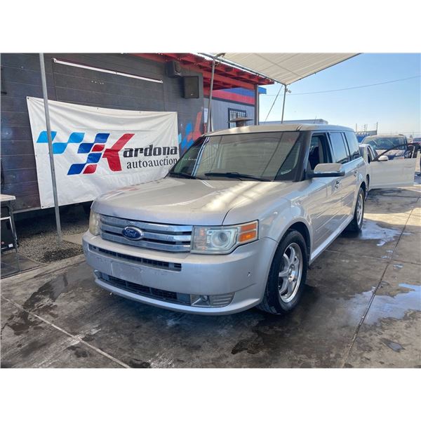 2010 FORD FLEX