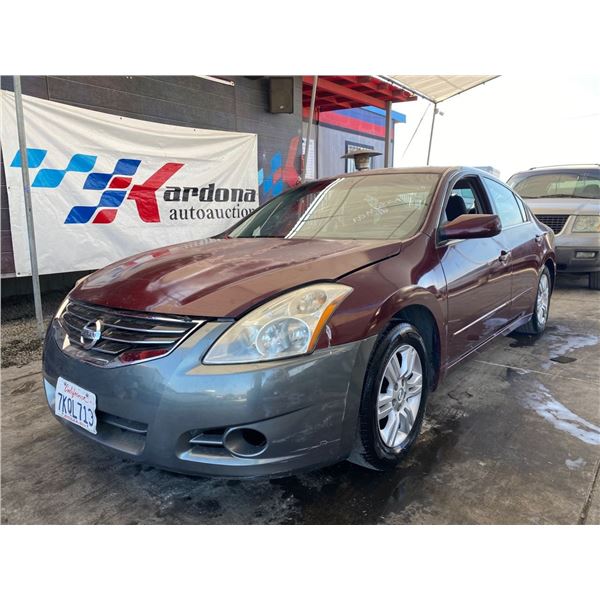 2010 NISSAN ALTIMA