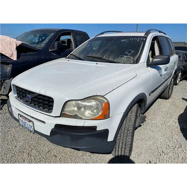 2004 VOLVO XC90