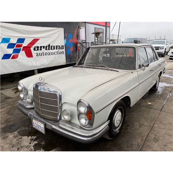1969 MERCEDES 280S