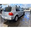 Image 4 : 2004 VOLKSWAGEN GOLF