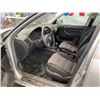 Image 8 : 2004 VOLKSWAGEN GOLF