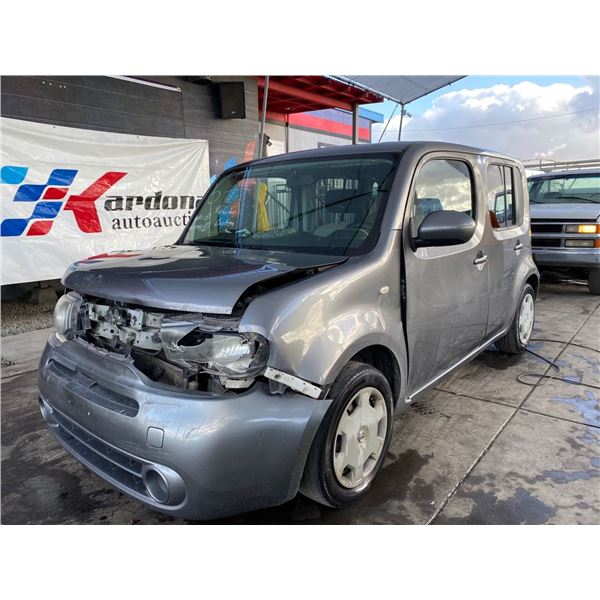 2014 NISSAN CUBE