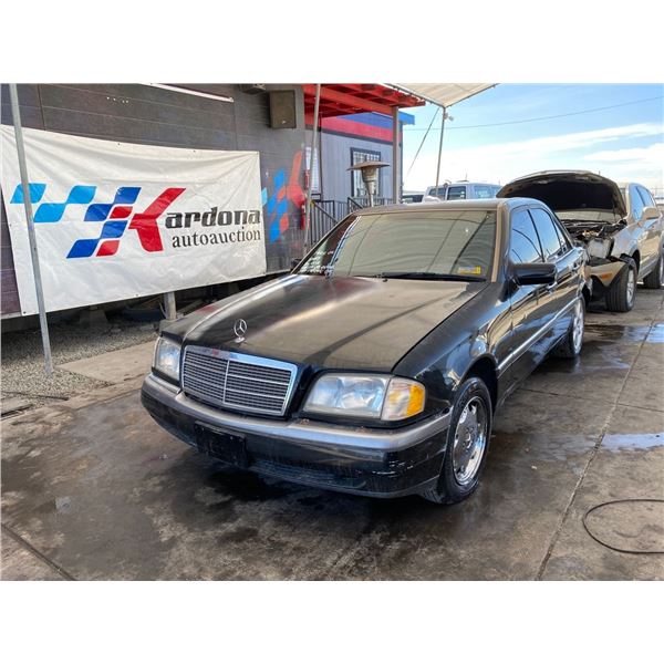 1995 MERCEDES-BENZ C-CLASS