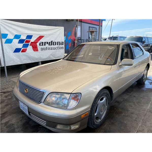 1999 LEXUS LS 400