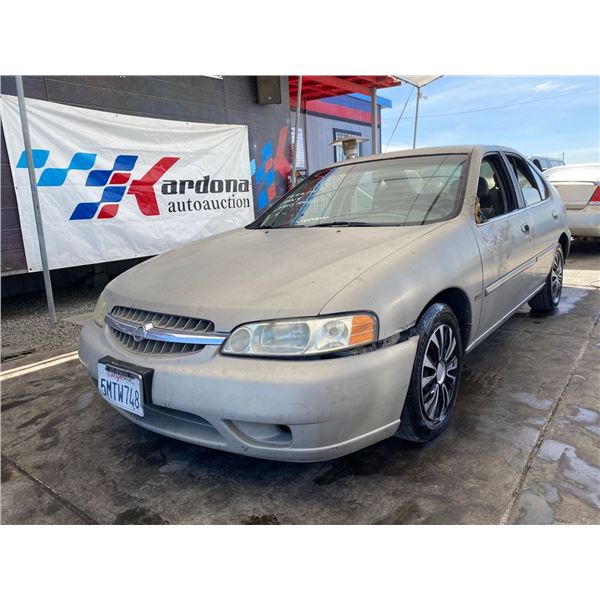 2001 NISSAN ALTIMA
