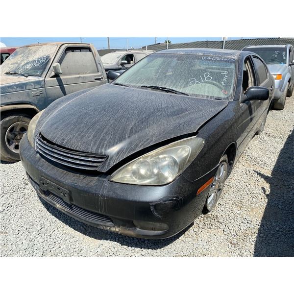 2002 LEXUS ES 300