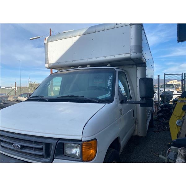 2006 FORD E450
