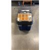 Image 2 : ROLLING TOOLBOX WITH CONTENTS