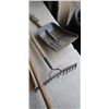 Image 2 : RAKE, 2 SHOVELS, HOE AND PITCHFORK SHOVEL