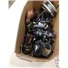 Image 2 : BOX OF VARIOUS FISHING REELS