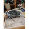 Image 3 : 2 PAIRS OF FORD F150 HEADLIGHTS 2004-2008