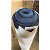 Image 3 : 44 YARDS ROYAL BLUE MATERIAL 54 INCHES WIDE