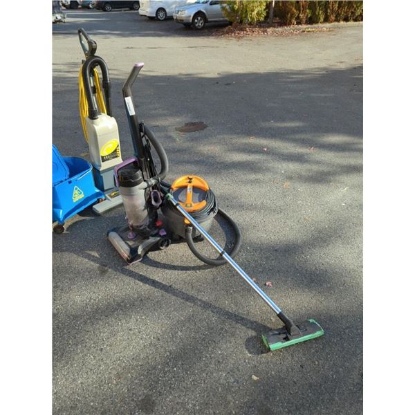 BISSEL POWERFORCE VACUUM WITH TASKI SHOPVAC BOTH WORKING