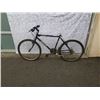 Image 1 : BLACK MECADAM BIKE