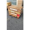 Image 1 : 3 .WOOD CRATES OF TRACK LIGHTING TRACK