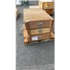 Image 2 : 3 .WOOD CRATES OF TRACK LIGHTING TRACK