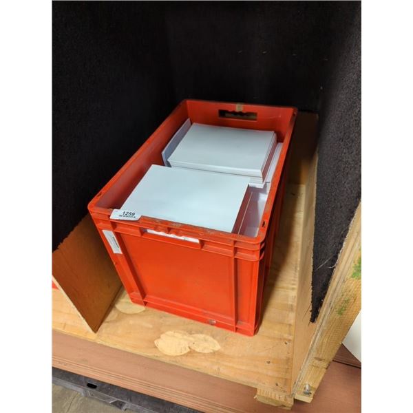 CRATE OF REINFORCED LOOSE LEAF PAPER