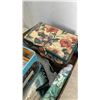 Image 2 : BOX OF KNITTING, SEWING AND CRAFT SUPPLIES