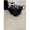 Image 3 : PENTAX CAMERA AND LENS