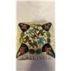 Image 2 : SMALL CERAMIC JEWLERY BOX WITH CONTENTS