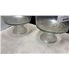 Image 4 : 3 COOKIE JARS WITH CAKE STAND AND 2 CANDY DISHES