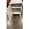 Image 2 : WHITE METAL CABINET
