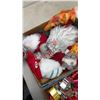 Image 4 : 2 TRAYS OF GNOMES AND COOKIE CUTTERS