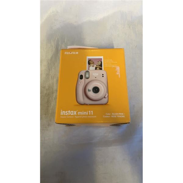 INSTAX MINI 11 INSTANT CAMERA - TESTED WORKING, RETAIL $99