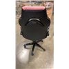 Image 3 : PINK/BLACK GAS LIFT GAMING CHAIR