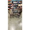 Image 1 : ROUND GLASS TOP TABLE AND 4 METAL CHAIRS