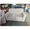 Image 2 : MICROFIBER SOFA AND LOVESEAT