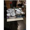 Image 1 : 2 TRAYS OF SOMERSET CHINA