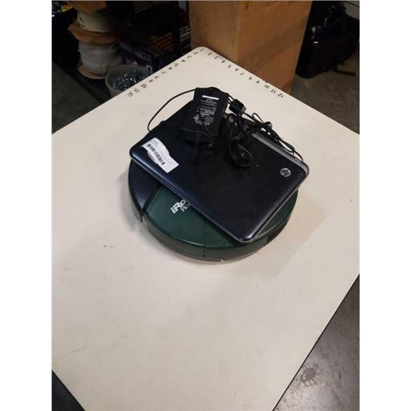 IROBOT ROOMBA - NEEDS BATTERY AND HP LAPTOP