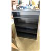 Image 1 : 4 FOOT TALL BOOKSHELF
