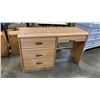 Image 1 : MAPLE 4 DRAWER DESK